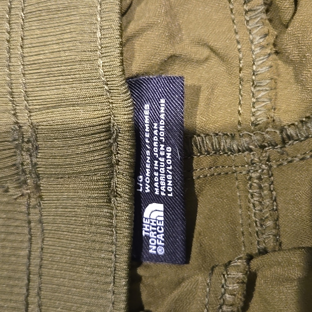 The Northface hiking pants green - Picture 2 of 4